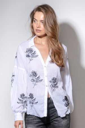 
                  
                    Load image into Gallery viewer, Black Rice Embroidery Blouse
                  
                