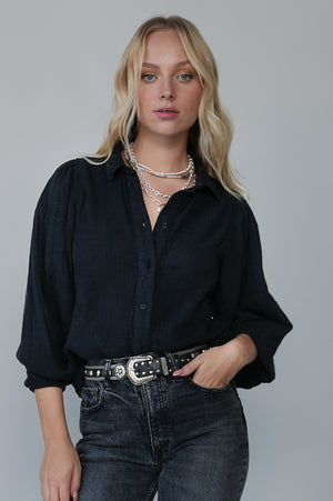 
                  
                    Load image into Gallery viewer, Black Puff Sleeve Blouse
                  
                