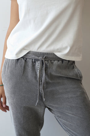 
                  
                    Load image into Gallery viewer, Grey Elastic Ribbed Corduroy Pants
                  
                