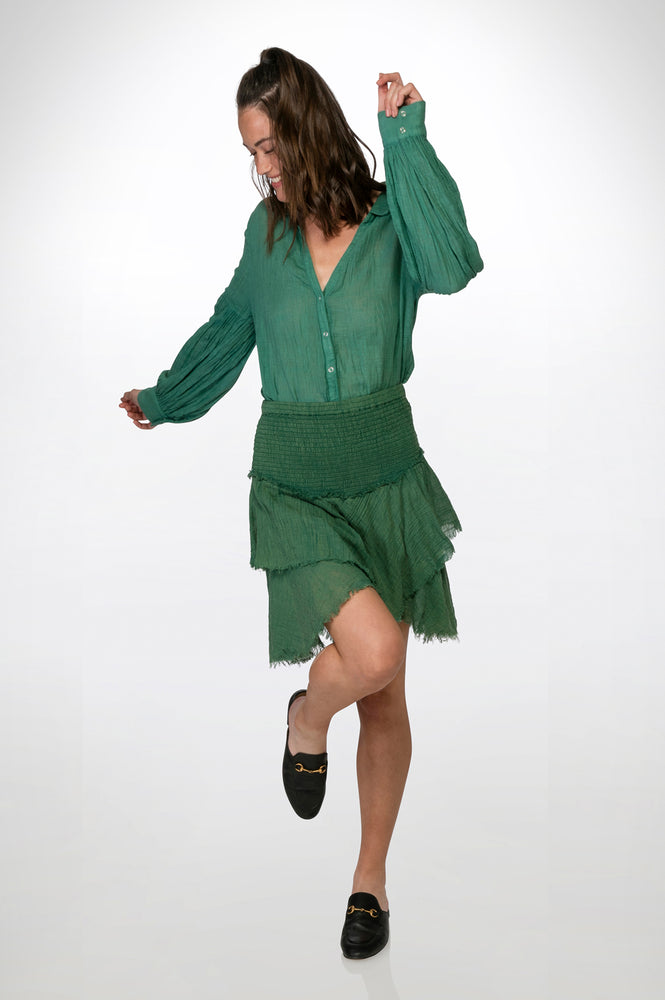 
                  
                    Load image into Gallery viewer, Green Crinkled Cotton Blouse
                  
                