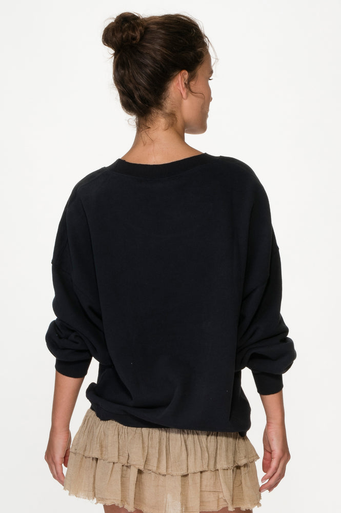 
                  
                    Load image into Gallery viewer, Black Oversized puff sleeve sweatshirt
                  
                