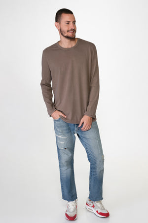 
                  
                    Load image into Gallery viewer, Brown Men Washed Long Sleeves Tee
                  
                
