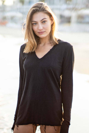 
                  
                    Load image into Gallery viewer, Black V Neck Linen Tee Long Sleeve
                  
                